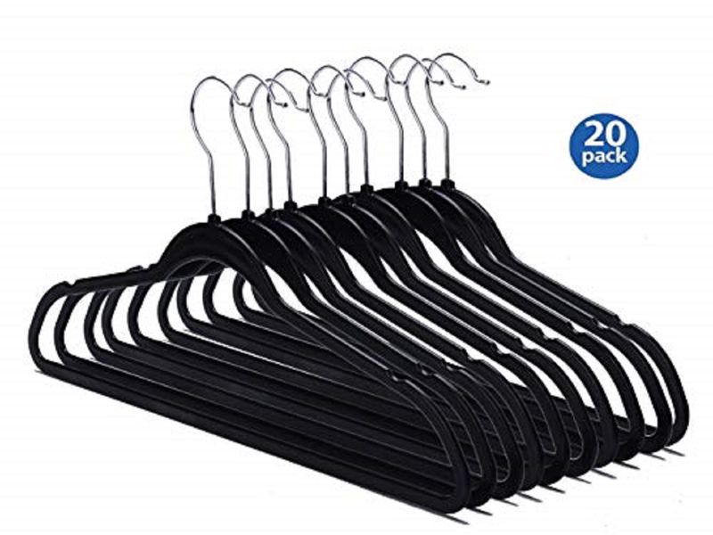 Quality Slim Plastic Hangers Heavy Duty Set 44.5 x 22.5 x 0.5cm - 20 Piece
