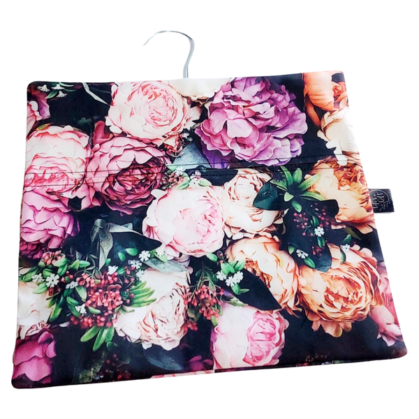 Laundry Pegs Bag - Roses Bouquet
