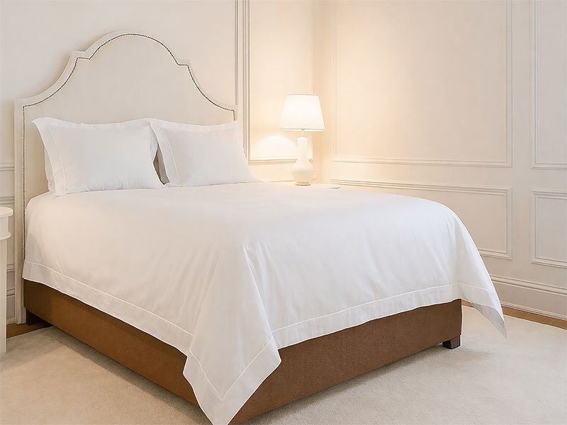 Premium Collection Duvet Cover Set - Optical White - Satin Stitch(1 Set)