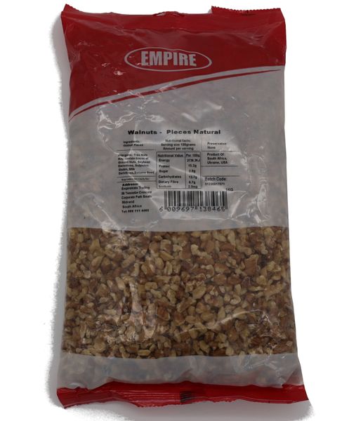 1 KG of Fresh Walnut Pieces Natural