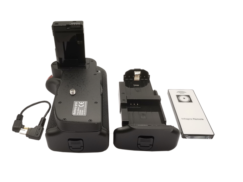Battery Grip for Nikon D5100 &amp; D5200 Camera