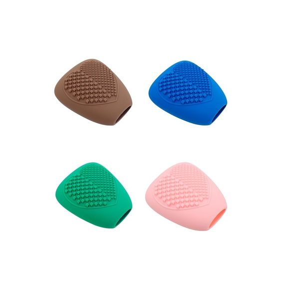 4 Pieces Reusable Silicone Make up Brush Case Holder Cleaning Pad