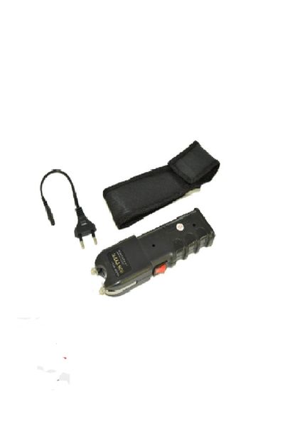 928 - Self Defensive Flashlight And A Keyholder