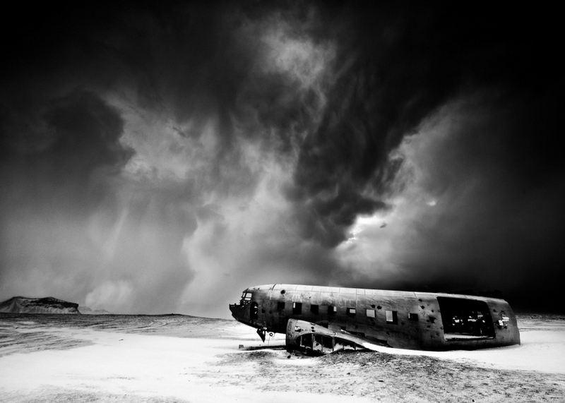 Wall Art Canvas - Dakota 1973