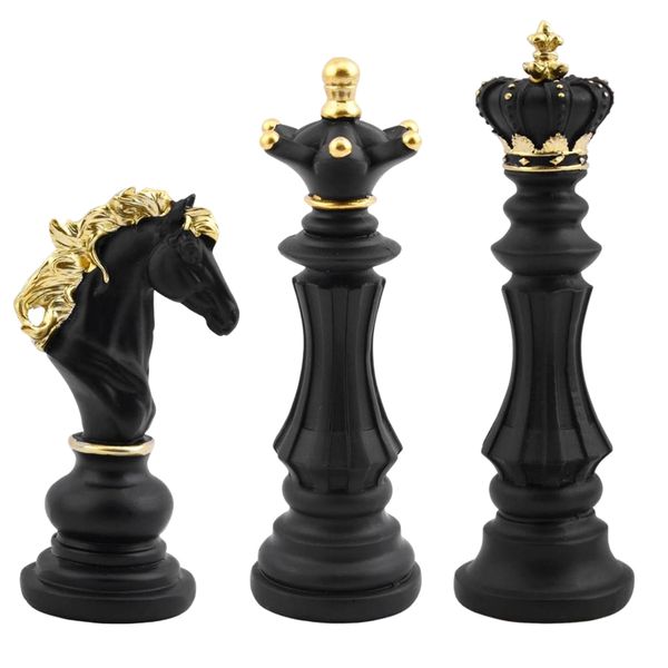 Decor Large Resin Black &amp; Gold King, Queen &amp; Knight Chess Ornaments 3pcs