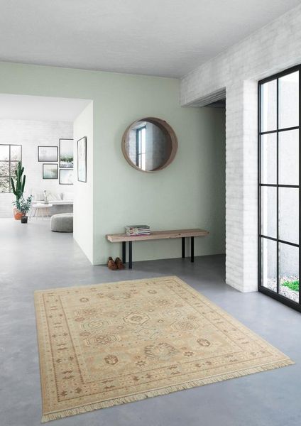 Saige Classic Persian Inspired