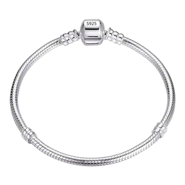 925 Sterling Silver Round Buckle Snake Bone Charm Bracelet - 19cm