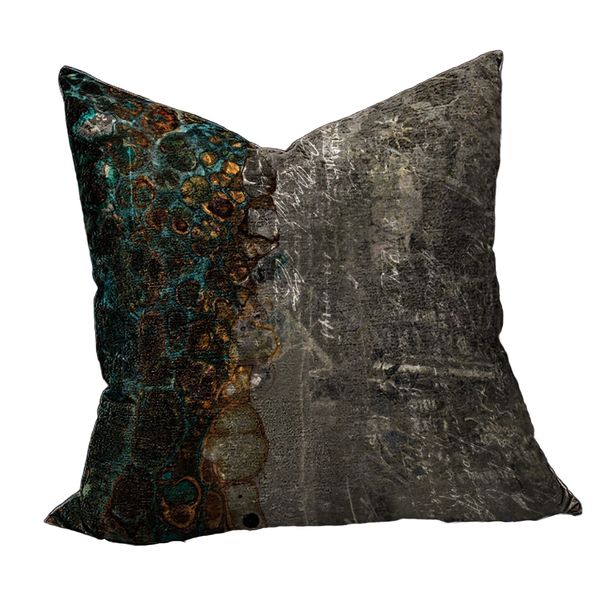 Charcoal &amp; Oil Luxury Scatter - M