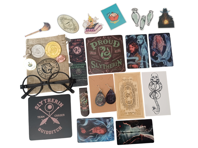 Harry Potter Hogwarts Inspired Gift Set - Slytherin 25 Items
