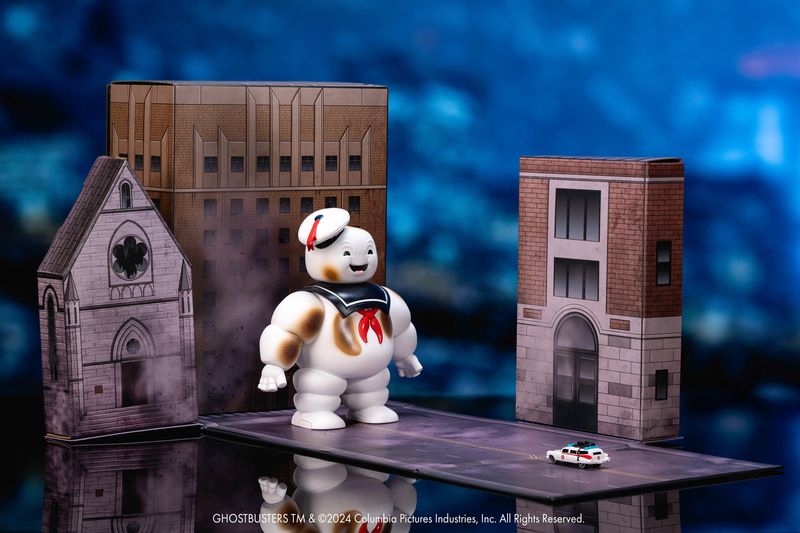 Jada Ghostbusters Stay Puft &amp; Ecto 1 Diorama