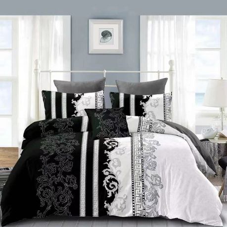 Black and deals white quilt bedding