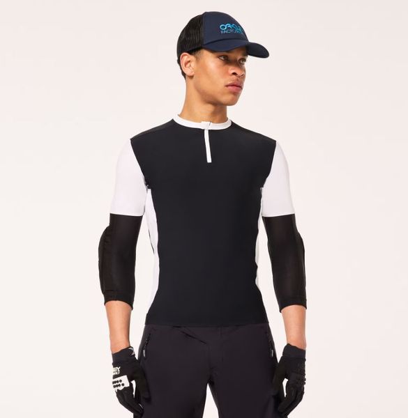Oakley Men's Point to Point 1/4 Zip Cycling Jersey
