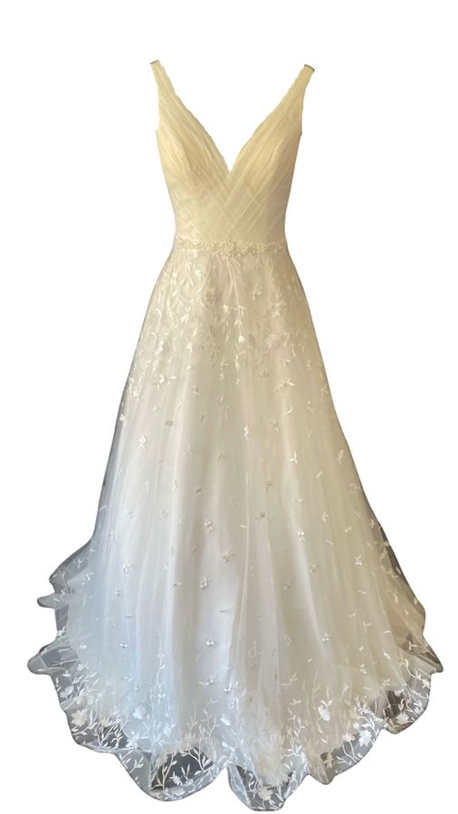 Elegant A-line lace wedding dress - UK6 | Shop Today. Get it Tomorrow ...