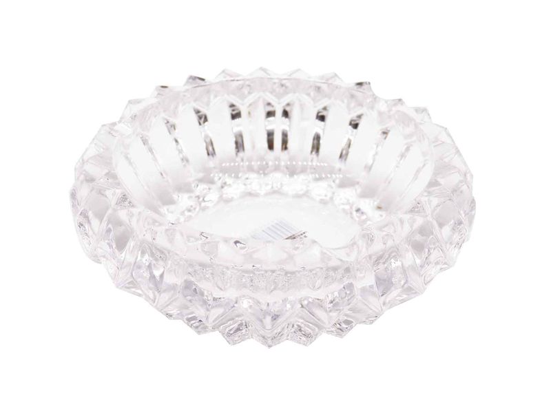 Beautifully Designed Spotless Glass Round Ashtray.