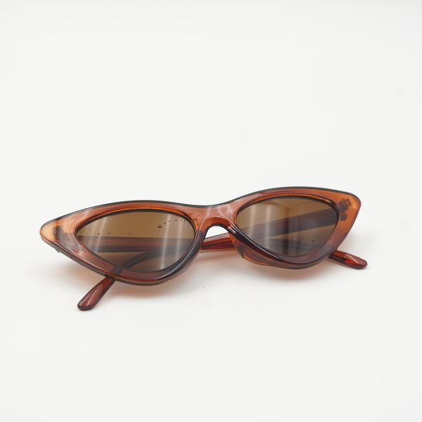 Cat Eye Sunglasses Retro Style Amber Glow 1 Pair
