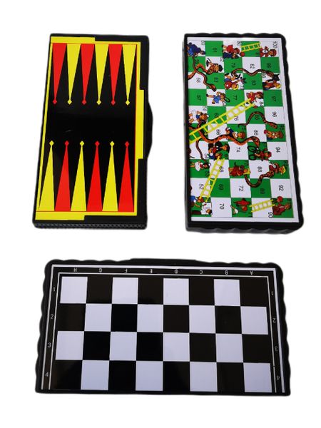 Snakes &amp; Ladders, Chess &amp; Backgammon - Magnetic Travel Set of 3