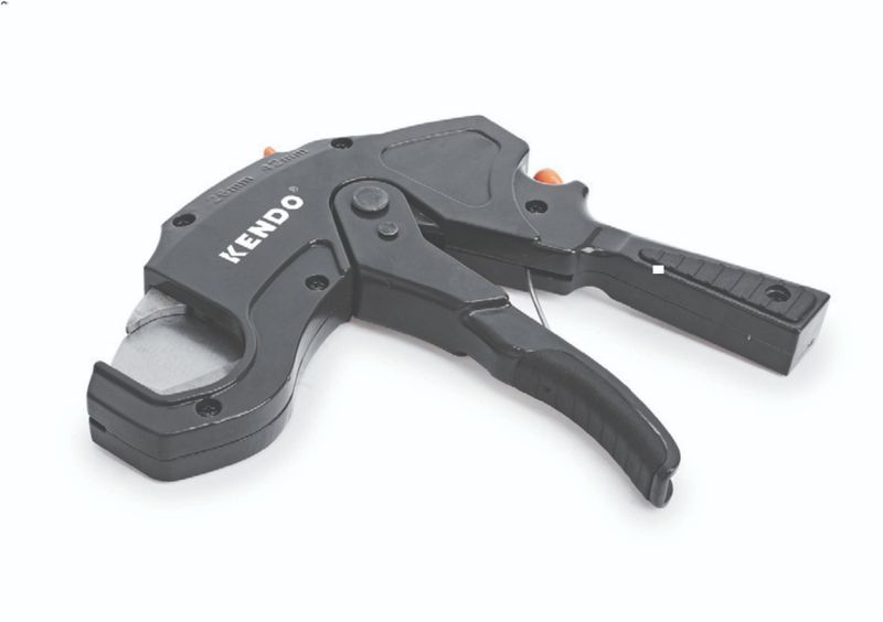 Kendo Ratchet Plastic Pipe Cutter