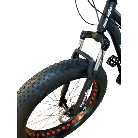 Vee Tire Co. ShowshoeXL-Fatbike 120tpi K Tire 26-inch - Bow Cycle
