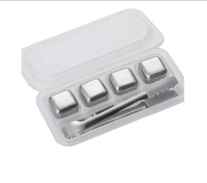 Stainless Steel Ice Cubes 4-Pack With Tongs