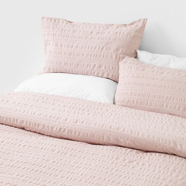 George &amp; Mason - Seersucker Duvet Cover Set - Blush