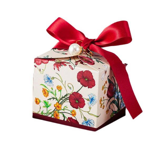 50 Pcs Luxury Floral Wedding Candy Boxes with Pearl Ribbon