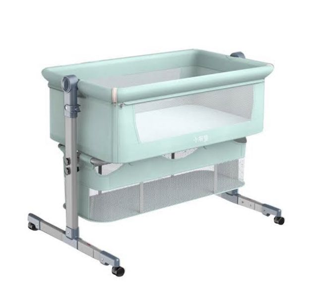 Co-Sleeper Bassinet-Bed Side Sleeper