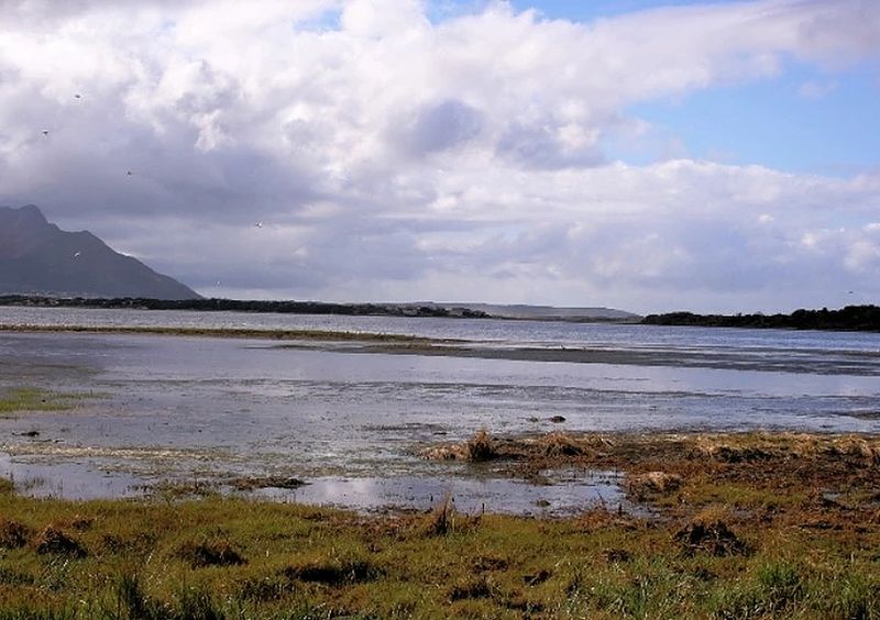 Premium Framed Canvas Print: Bettys Bay
