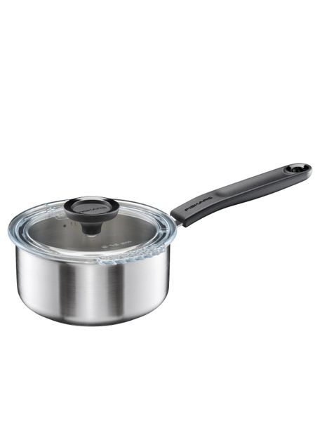 Fiskars Functional Form Stainless Steel Saucepan with Glass Lid - 1.5L
