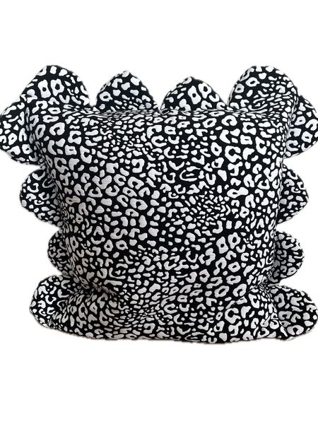 The Cushionary logo