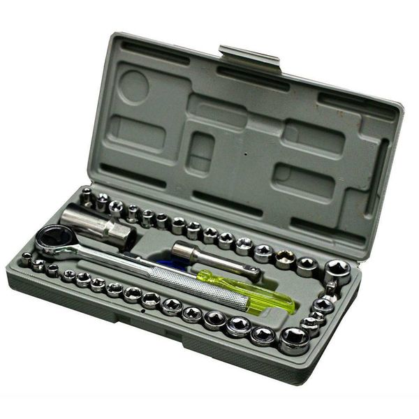 A set of 40 Pieces Combination Wrench