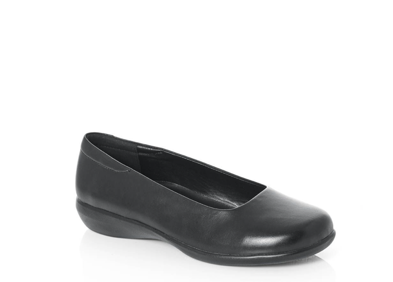 Green Cross Ladies Flat Pump - Black