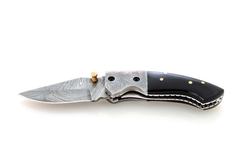 Koch - Buffalo Horn Folding Damascus Hunting Knife YV1110