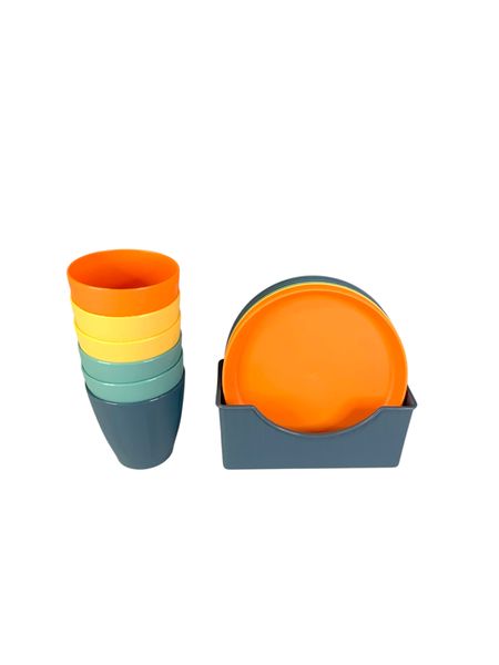 Reusable Plastic Plates and Cups Set - Durable and Lightweight