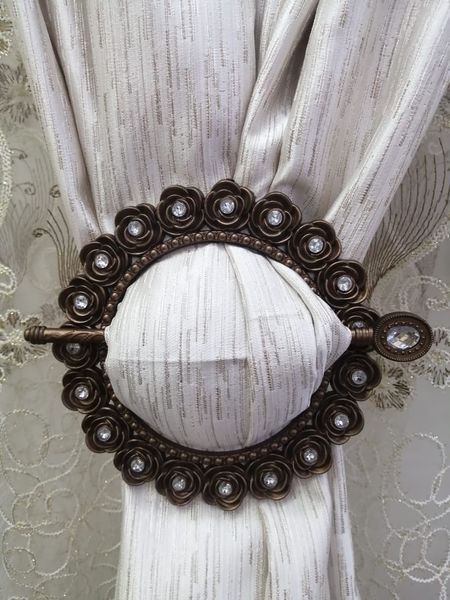 Curtain Holder Set (4 Pairs)