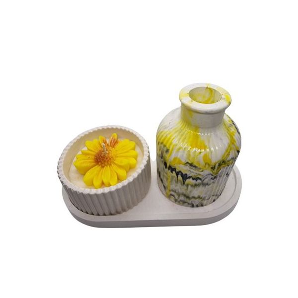 Magnolia Soy Candle Set with Tray and Vase - Perfect Gift set