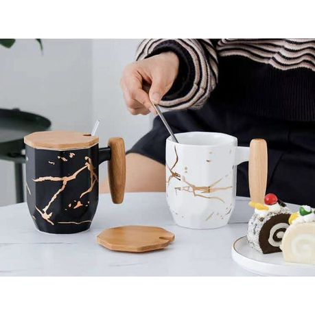 Ceramic Mug with Wooden Lid, Stirrer & Saucer