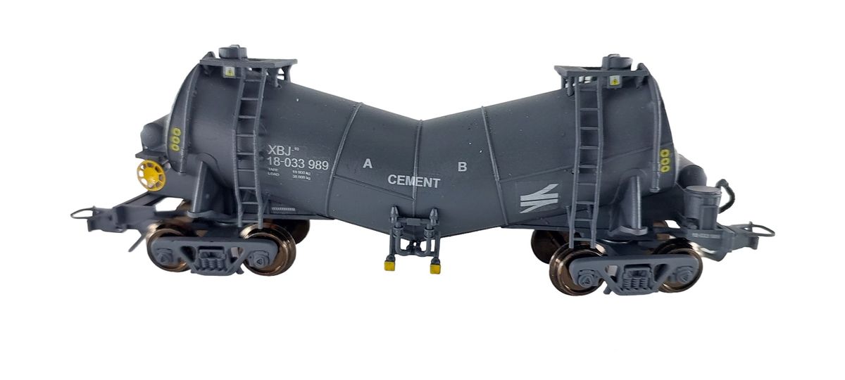 South African Model Train SAR / Center Flow Cement Wagon