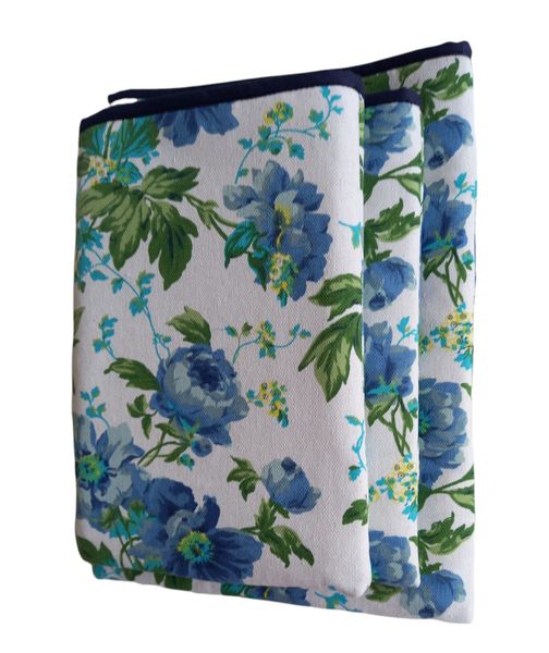 Booksleeves/Bookcase Set