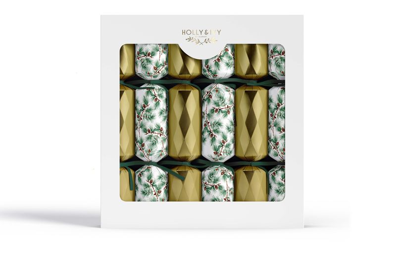 Family 12's Emerald Christmas Crackers