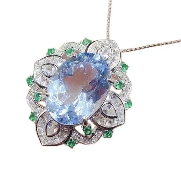 Topaz Inlaid Niche Design Women's Jewelry Necklace Pendant