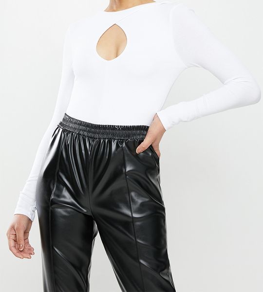 Women's Missguided Ribbed Keyhole Front Bodysuit - White