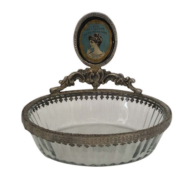 YB Ambiente - Perfume Lady Soap Dish