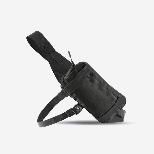 Kiprun Men &amp; Women 2-Position 0.5L Running Bag - Black