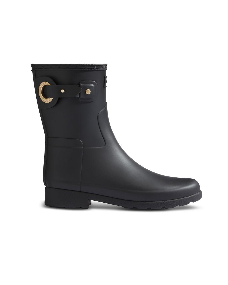 Hunter Refined Short Eyelet Buckle Black | Shop Today. Get
