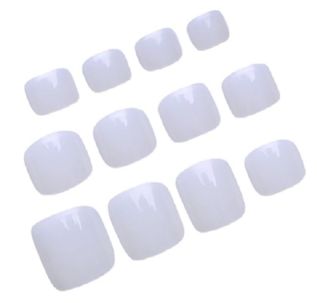 White Press on Toenails 120pcs Short Square Fake Toenails