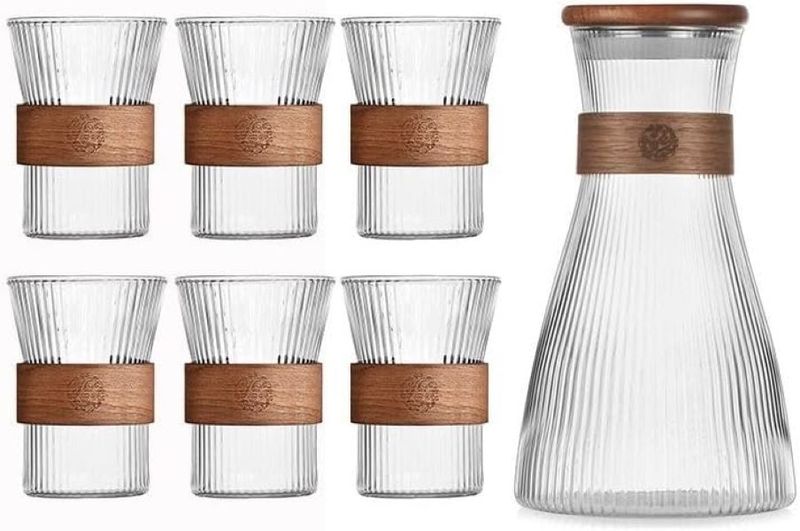 7 Piece Heat Resistant Water Carafe/ Jug and 6 Glasses Set