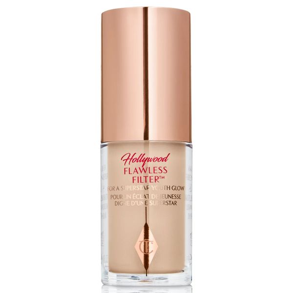 Charlotte Tilbury- Hollywood Flawless Filter- 4.5 Medium
