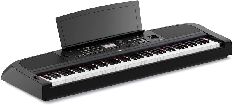 Yamaha DGX670B Weighted 88-Key Digital Piano