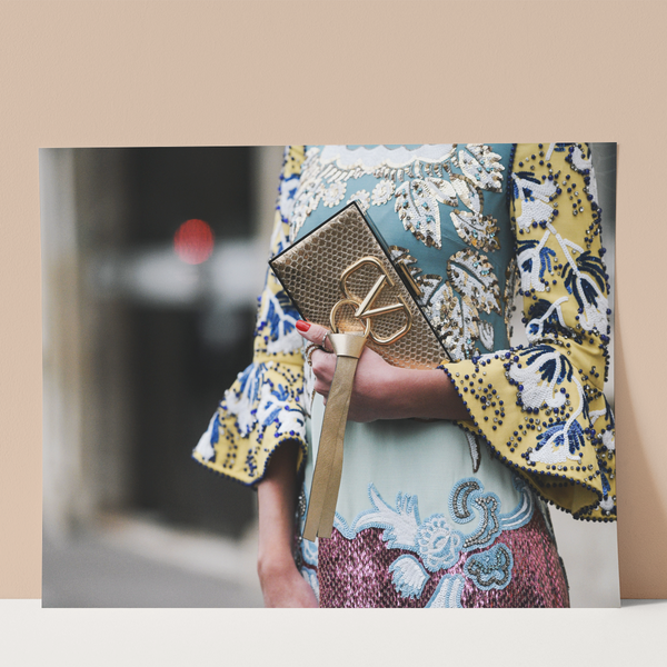 Embroidery Sequins with Golg Bag Wall Print