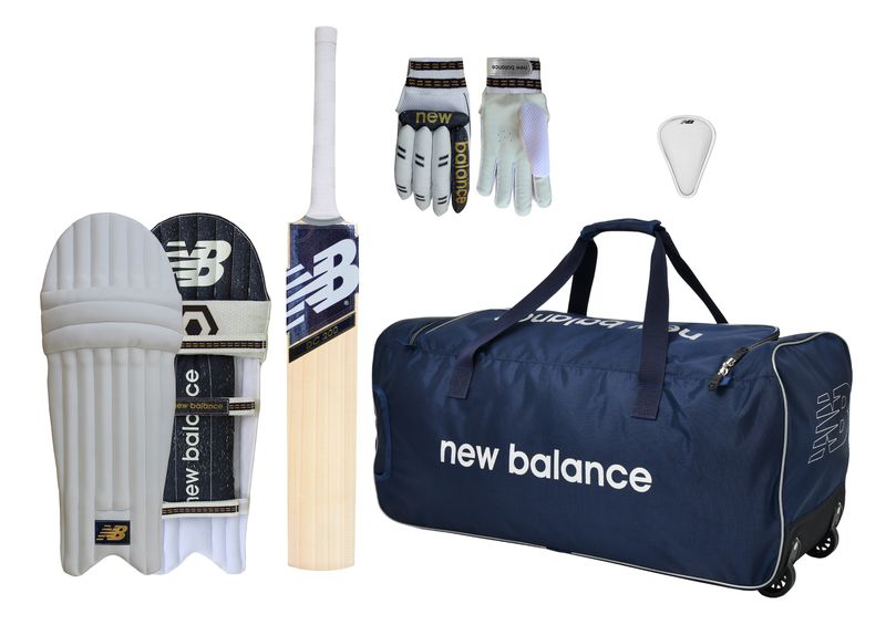 New Balance Cricket Starter Set with Wheelie Bag Size 5